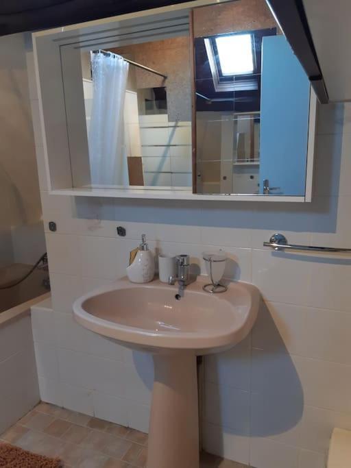 Maison Village 4 30 Minutes Du Zoo De Beauval Holiday home Saint-Cyran-du-Jambot