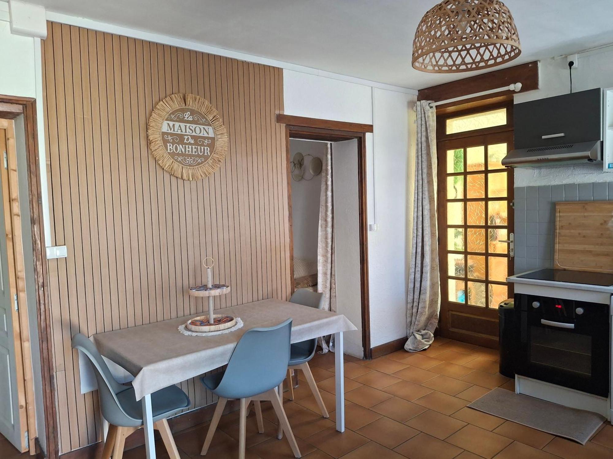 Holiday home Maison Village 4 30 Minutes Du Zoo De Beauval *
